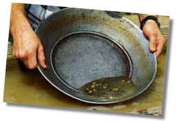 goldpanning