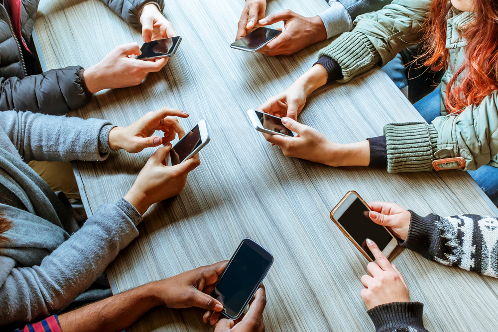 7 Tips To Reduce Screen Time For Adults Clear Grow Shine