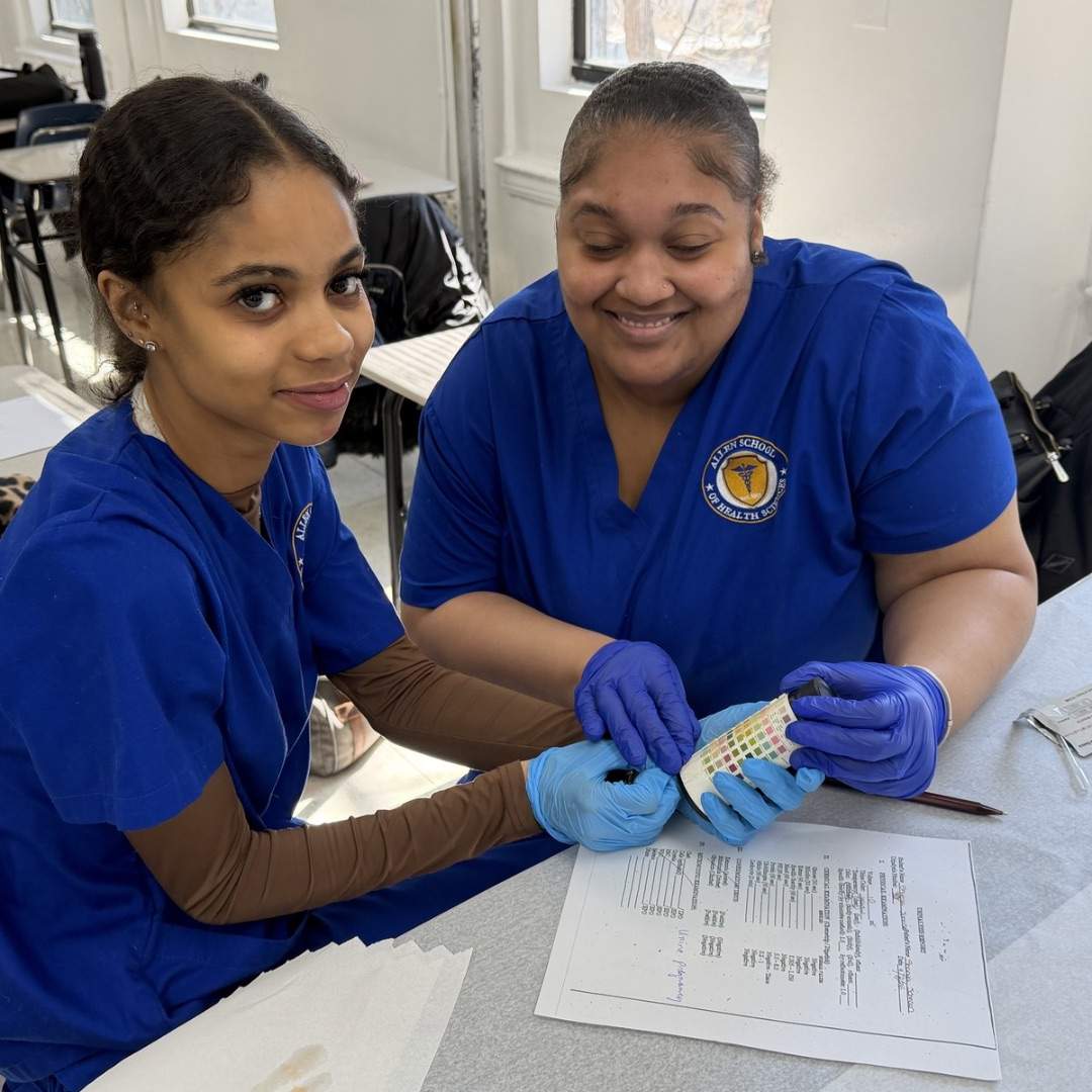 Featured image for post: The Benefits of Transferring from a Traditional College to the Allen School of Health Sciences Medical Assistant Program: